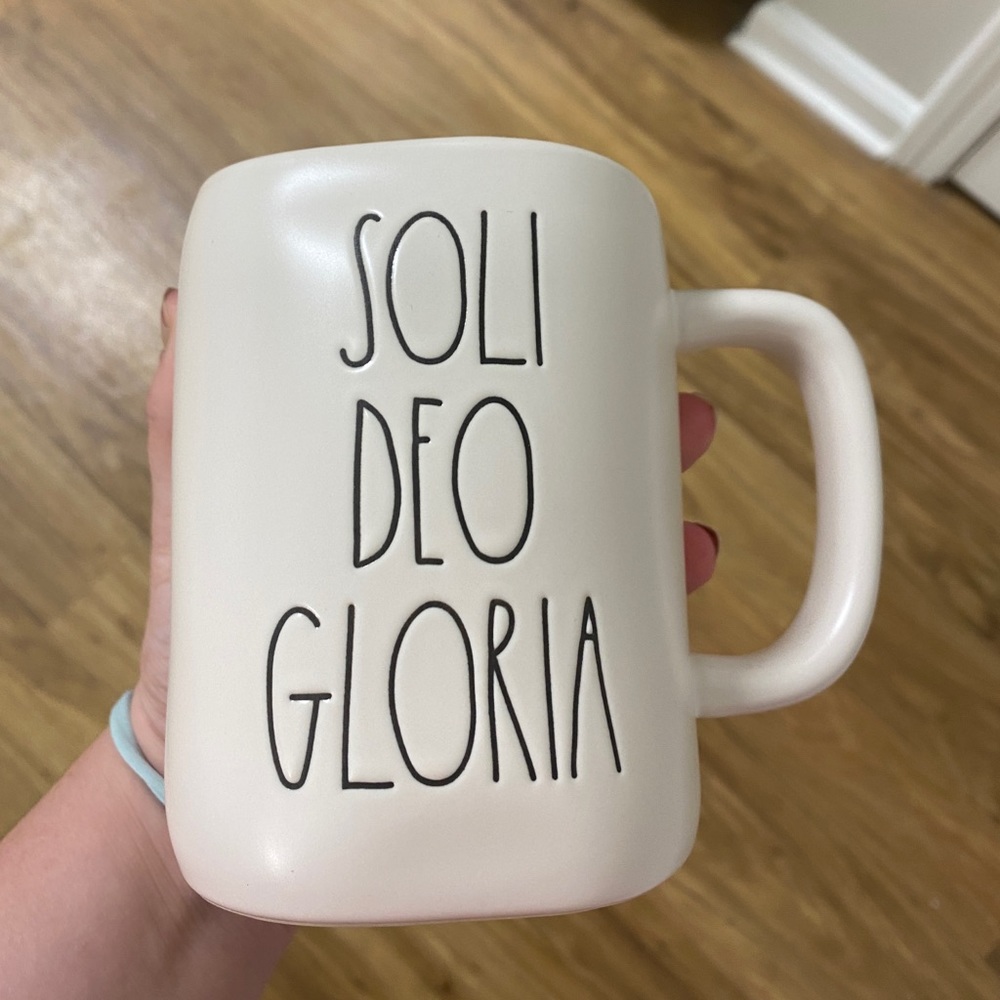 NEW Rae Dunn Mug